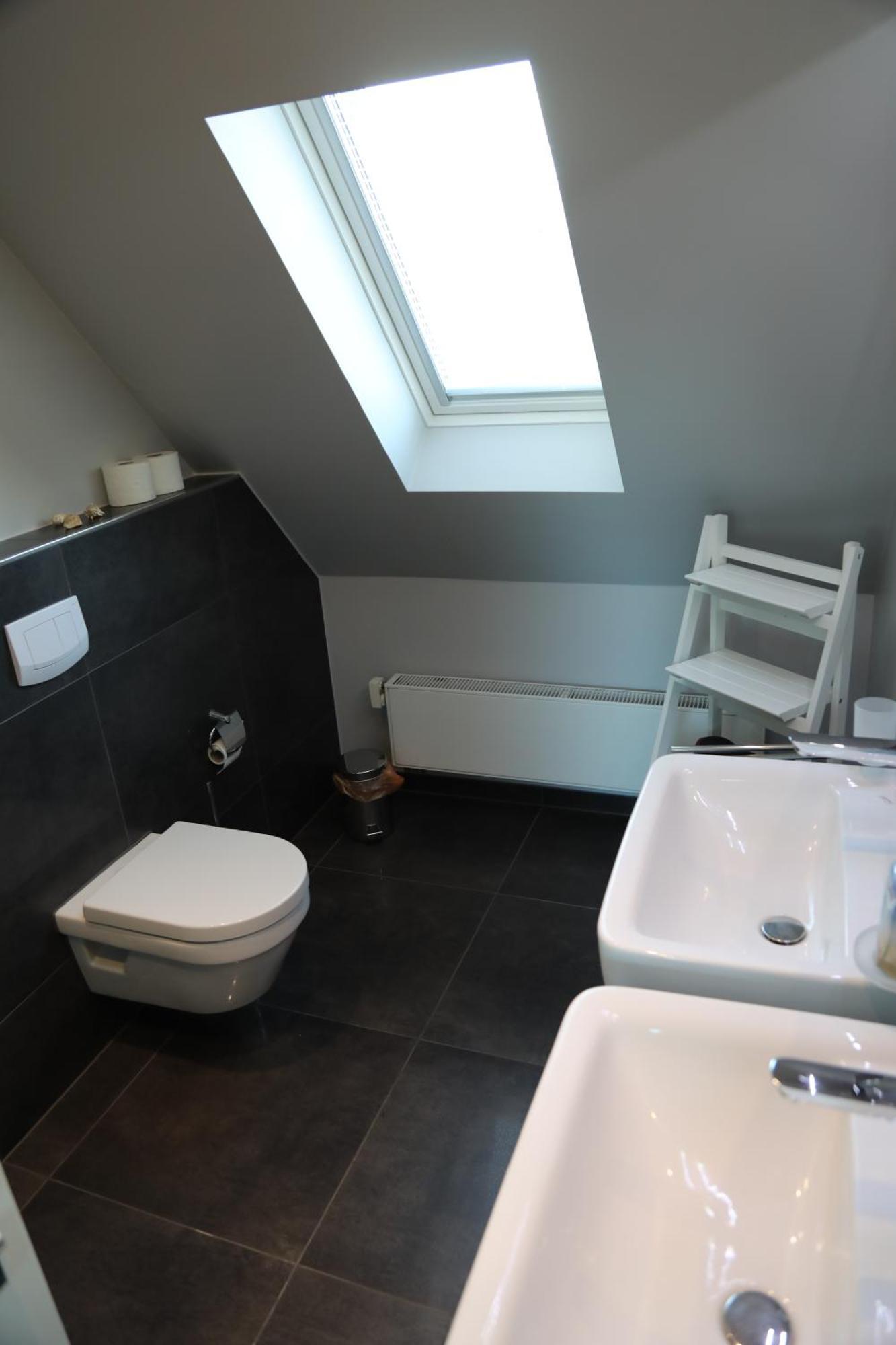 Eine Sehr Gemuetliche Dachgeschoss Ferienwohnung Ihlow  외부 사진