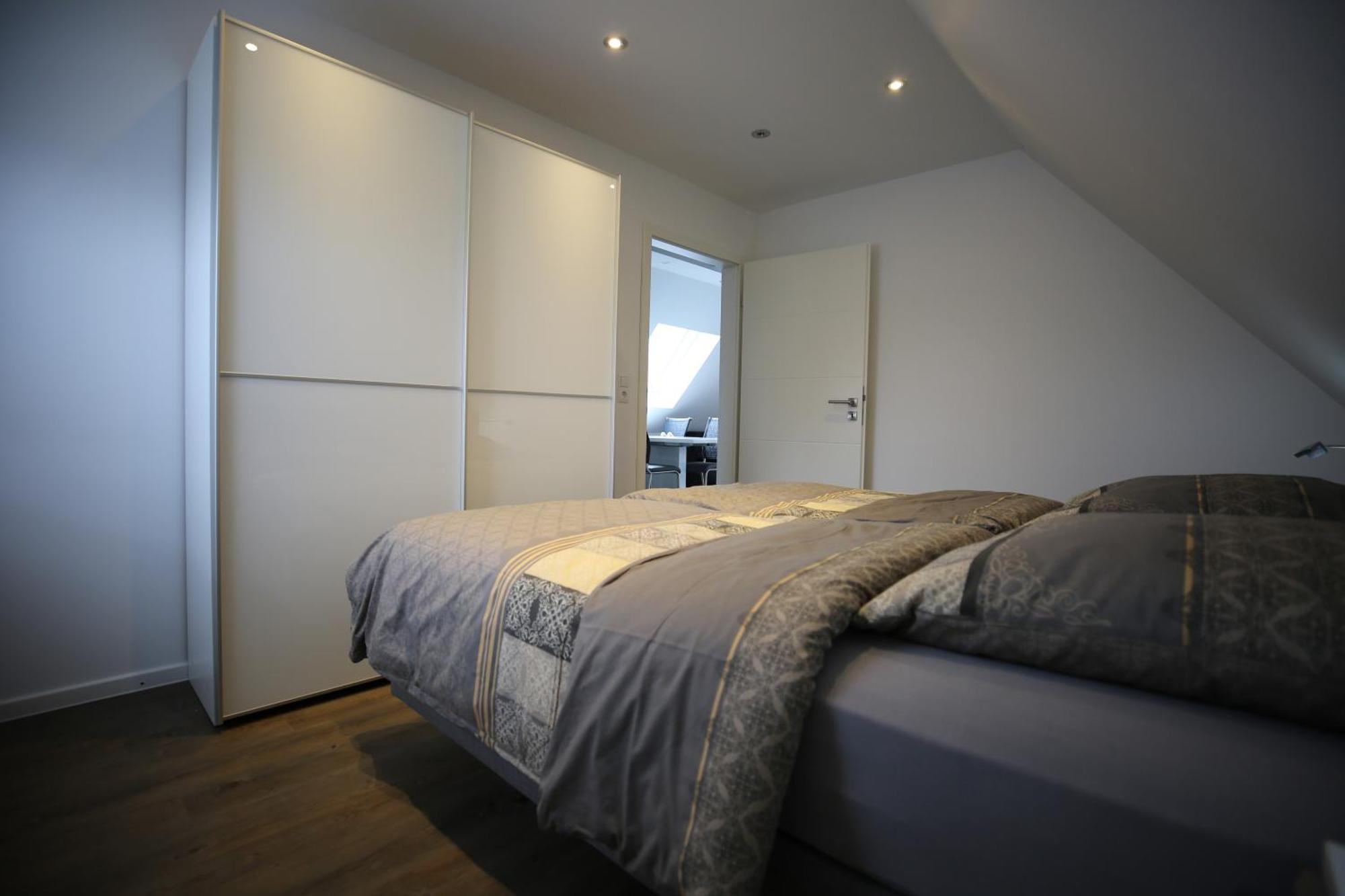 Eine Sehr Gemuetliche Dachgeschoss Ferienwohnung Ihlow  외부 사진
